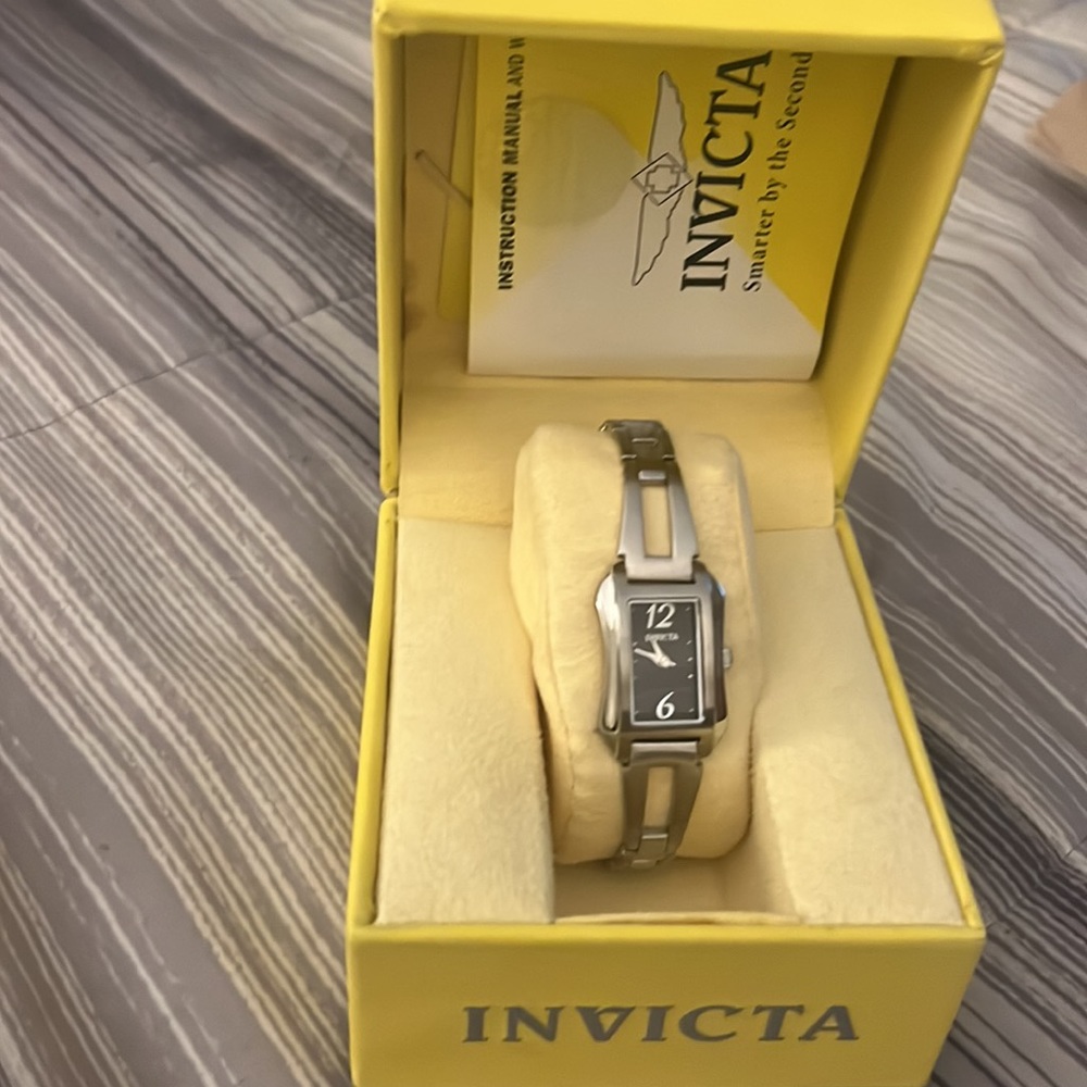 INVICTA Watch - Picture 5 of 5